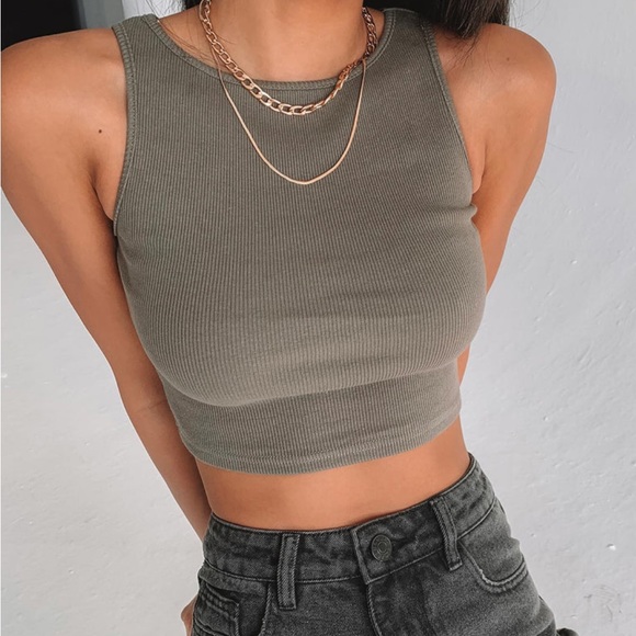 Princess poly darlington crop top - Picture 3 of 5